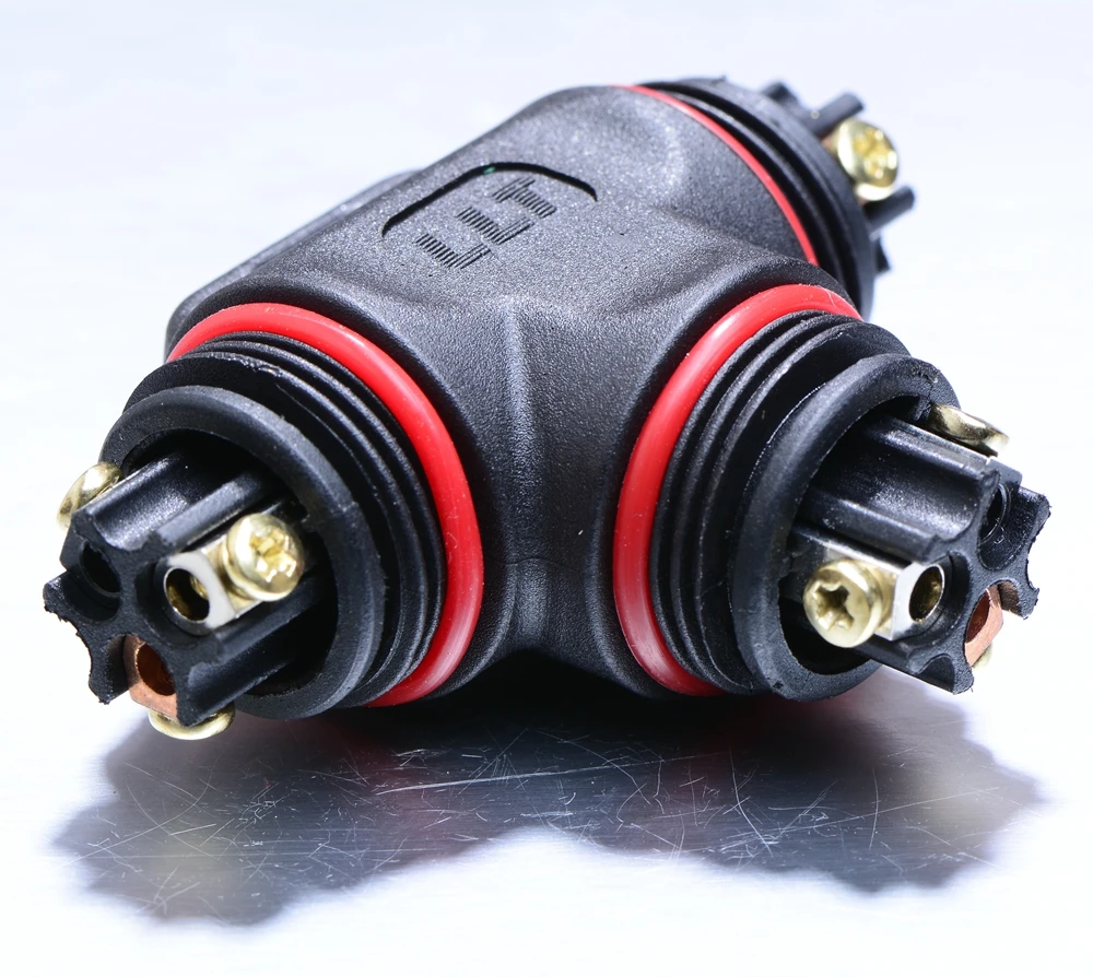 Ip68 Circular 3pin L20 T Shape 3way Led Power Electrical Screw Wire Connector thumbnail